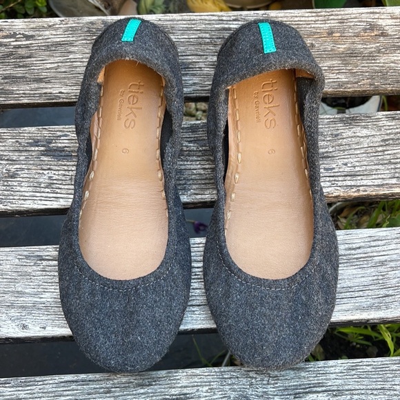 Tieks bundle - Picture 6 of 16